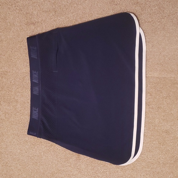 Nike Golf Girl's Navy Skirt - Picture 2 of 10